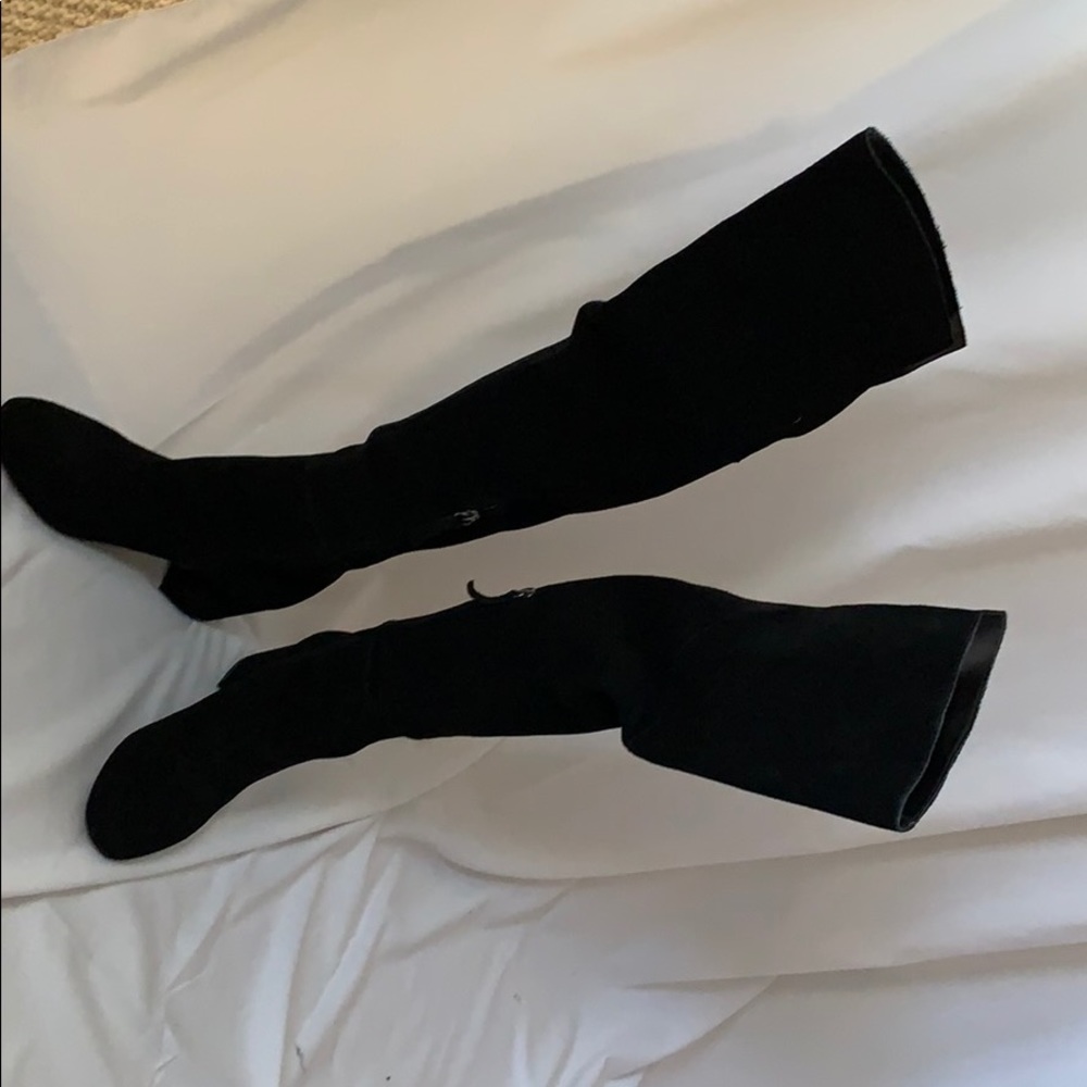 👢White House Black Market Black Thigh High Boots
